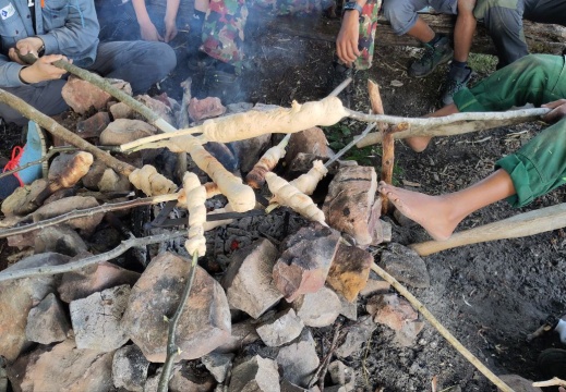 Schlangenbrot machen