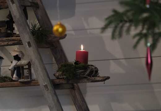 Weihnachtsbaum im Gottesdienst