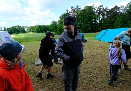 Kinder beim Schlussspiel